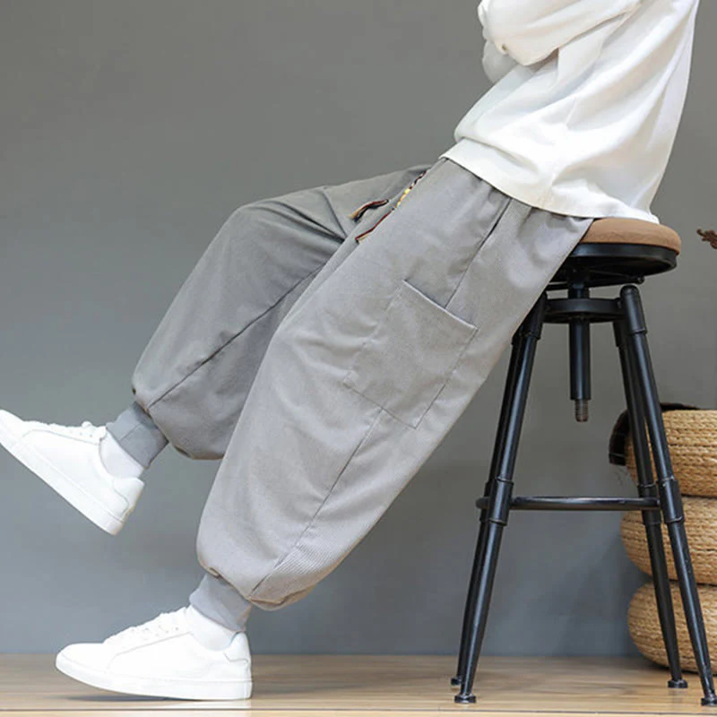 Pantaloni da uomo in cotone alla caviglia con tasche, tinta unita, modello Buddha Stones Spring - Image 16