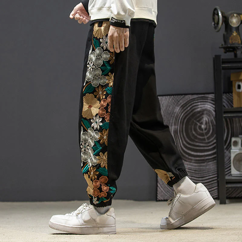 Pantaloni da uomo in cotone patchwork con motivo floreale ricamato Buddha Stones Spring e tasche - Image 3