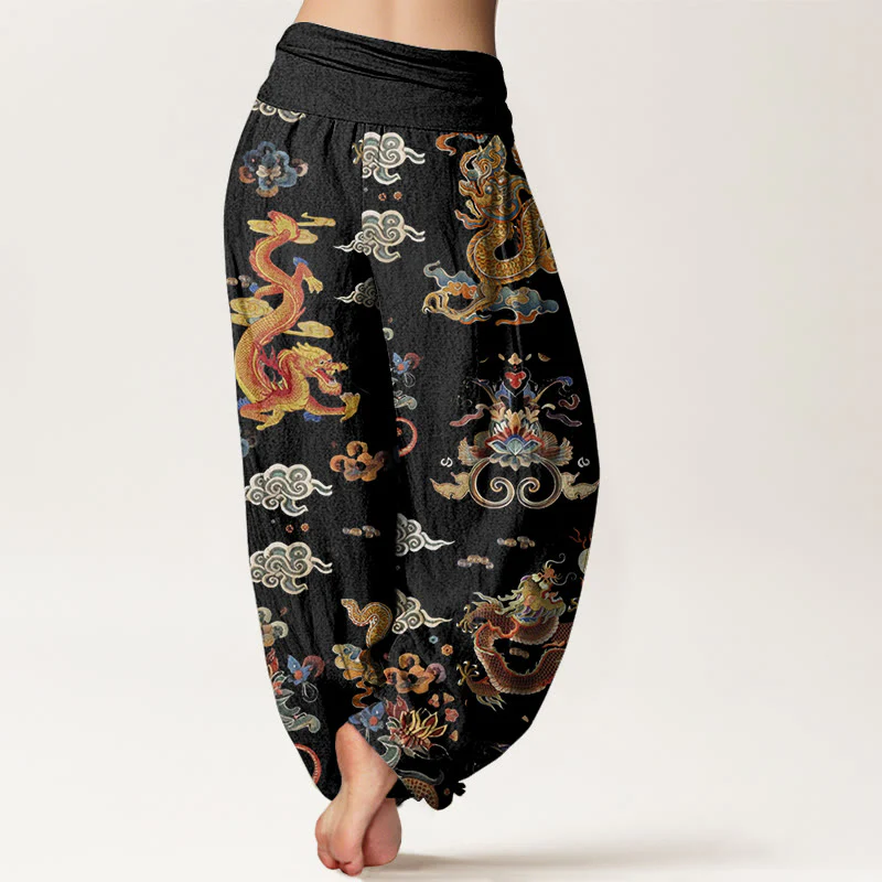 Pantaloni harem da donna con elastico in vita, in Buddha Stones , con draghi dorati e nuvole di buon auspicio - Image 3