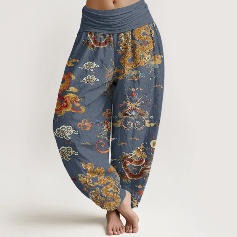 Pantaloni harem da donna con elastico in vita, in Buddha Stones , con draghi dorati e nuvole di buon auspicio - Image 5