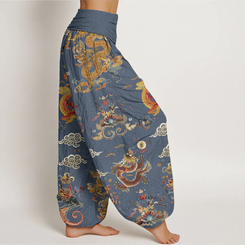 Pantaloni harem da donna con elastico in vita, in Buddha Stones , con draghi dorati e nuvole di buon auspicio - Image 7