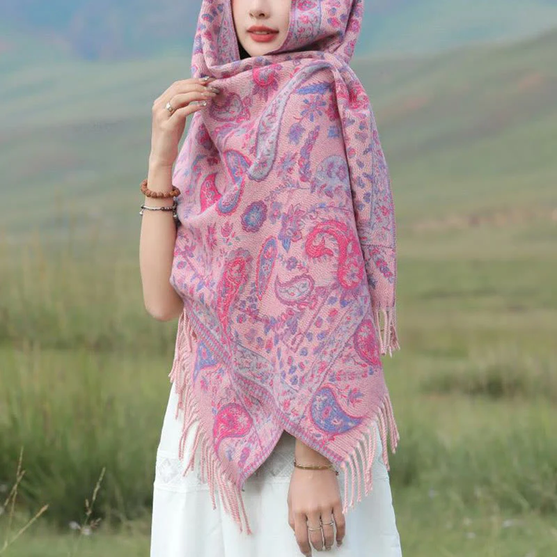 Sciarpa morbida con nappa, motivo etnico ricamato con fiori Paisley e Buddha Stones - Image 6