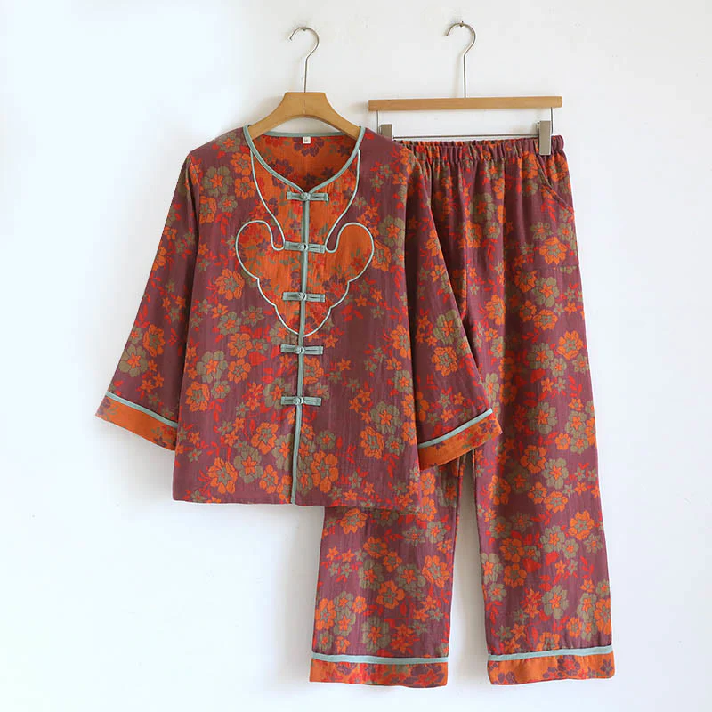 Completo da 2 pezzi con stampa Buddha Stones , composto da camicia a maniche lunghe e pantaloni con tasche, in cotone e bottoni a forma di rana. - Image 21