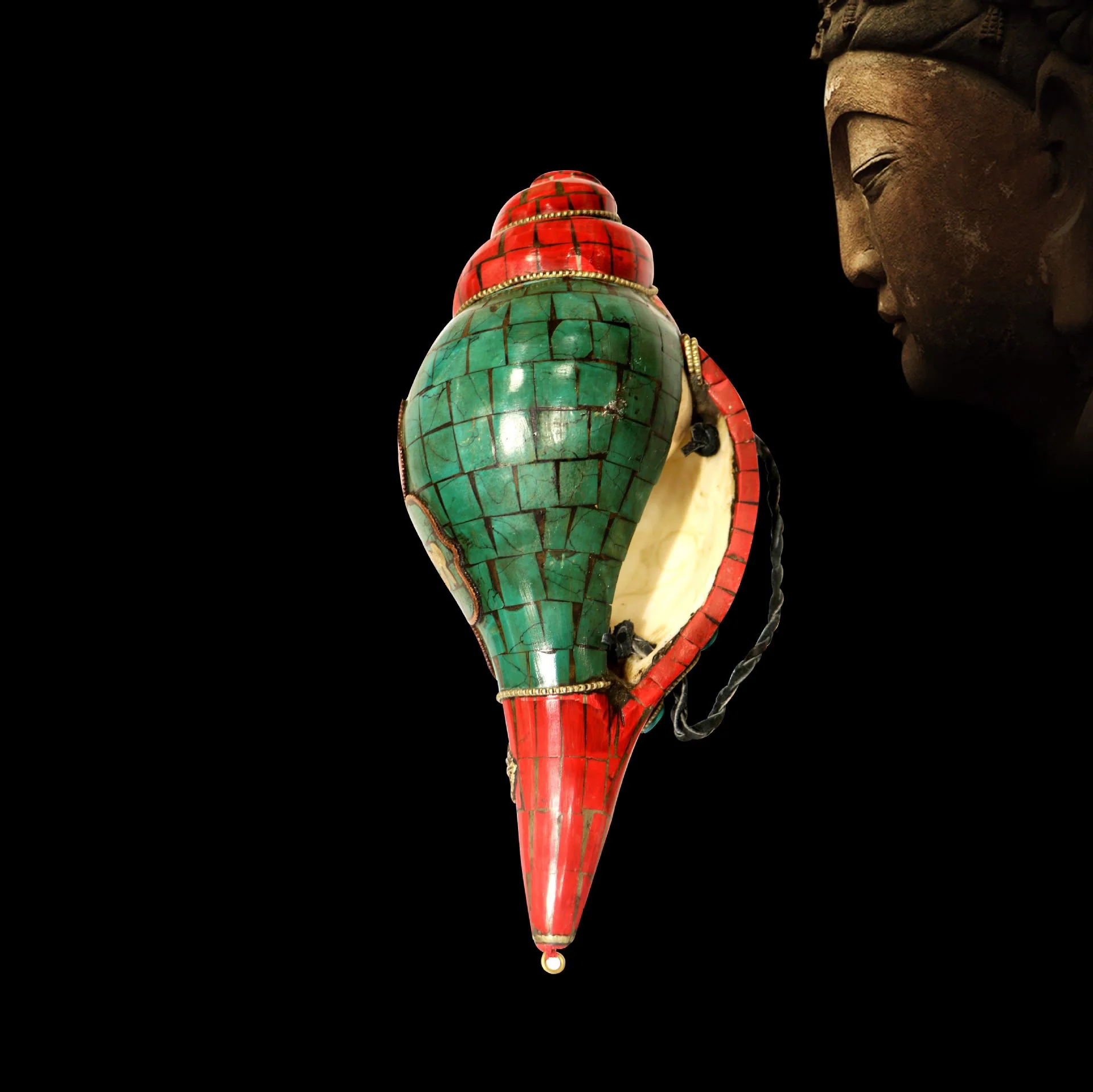 Shankha tibetano fatto a mano Om Mani Padme Hum Buddha Conch Shell Decorazione fortunata - Image 13