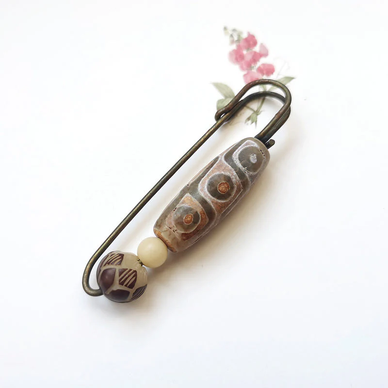Spilla di protezione con perline Dzi a nove occhi Buddha Stones Bodhi Seed Lotus
