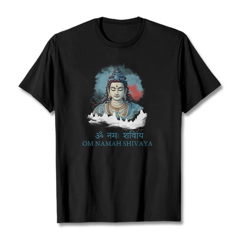 T-shirt con t-shirt con nuvole colorate in sanscrito Buddha Stones OM NAMAH SHIVAYA